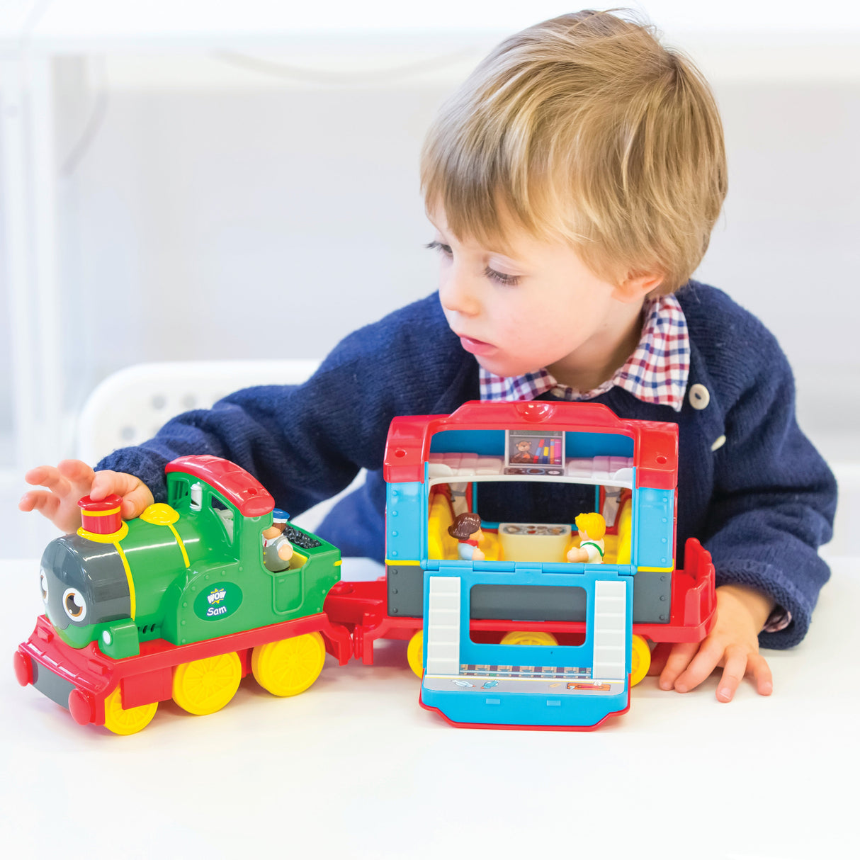 WOW Sam the Steam Train (5 Piece Play Set) Ages 1+