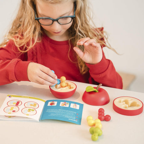 Apple Puzzler 3D Logic Game with 80 Challenges for Ages 8 - Adult. Fit The Worms and Close The Apple!