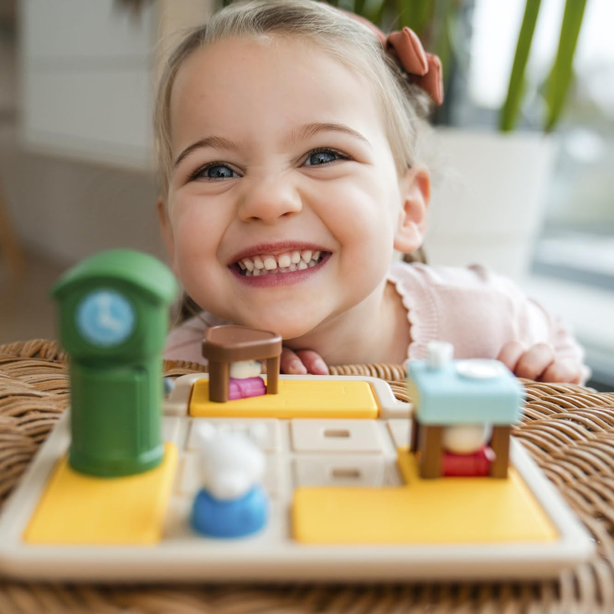 Hide and Goat Seek Preschool Puzzle Game for Ages 3-7 Featuring 48 Challenges