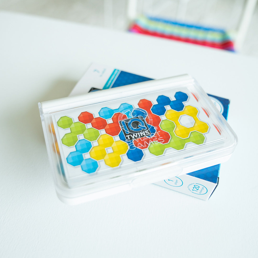 IQ Twins Brain Teaser Puzzle Travel Game with 120 Challenges for Ages 7+