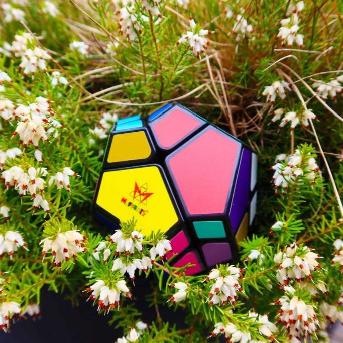 Meffert's Skewb Ultimate - The Original 12-Sided Brainteaser Puzzle Challenge from Recent Toys - Travel Friendly Fun for Ages 9+