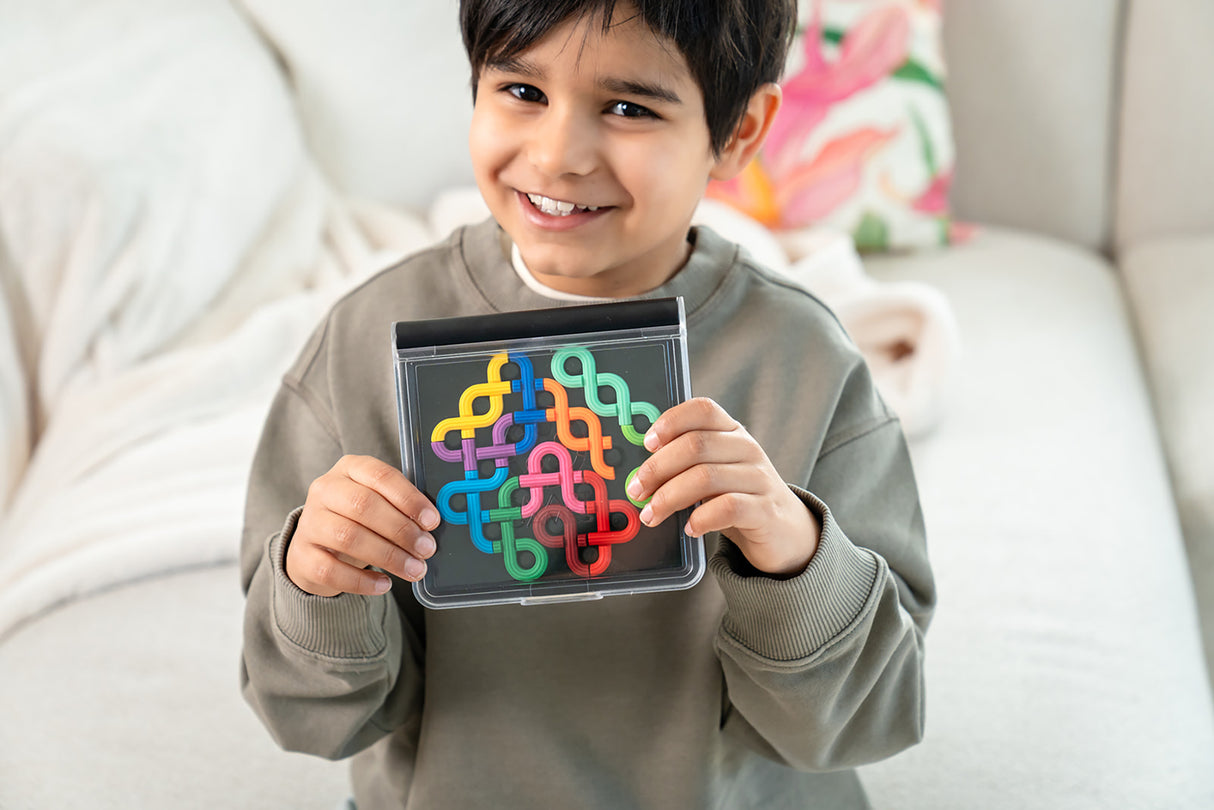 IQ Noodles – Flexible Puzzle Game with 120 Challenges | Travel Brain Teaser for Ages 7+