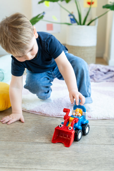 WOW Lift-it Luke - Construction Vehicle (3 Piece Set) Ages 1+