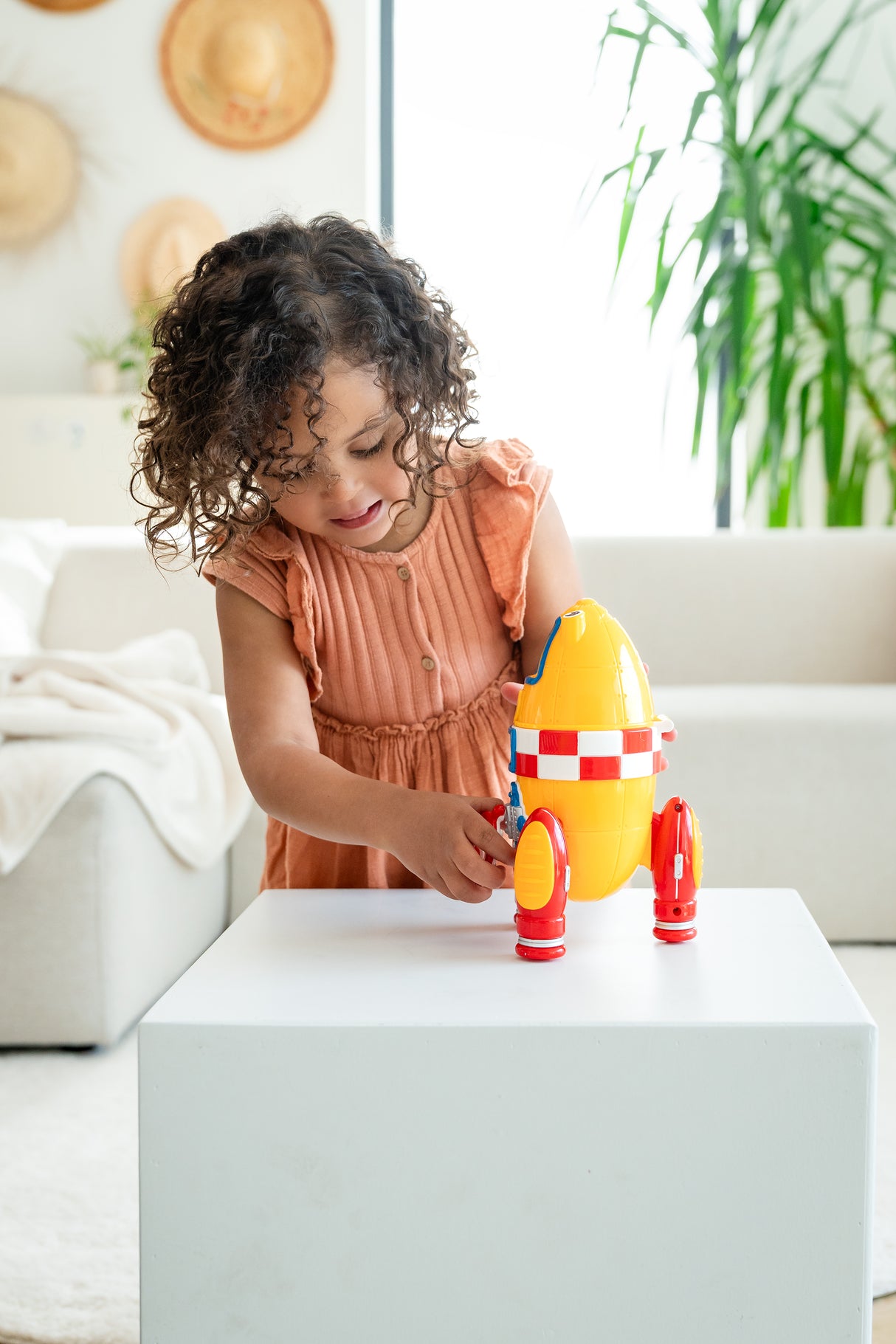 WOW Ronnie The Rocket (2 Piece Play Set) Ages 1+